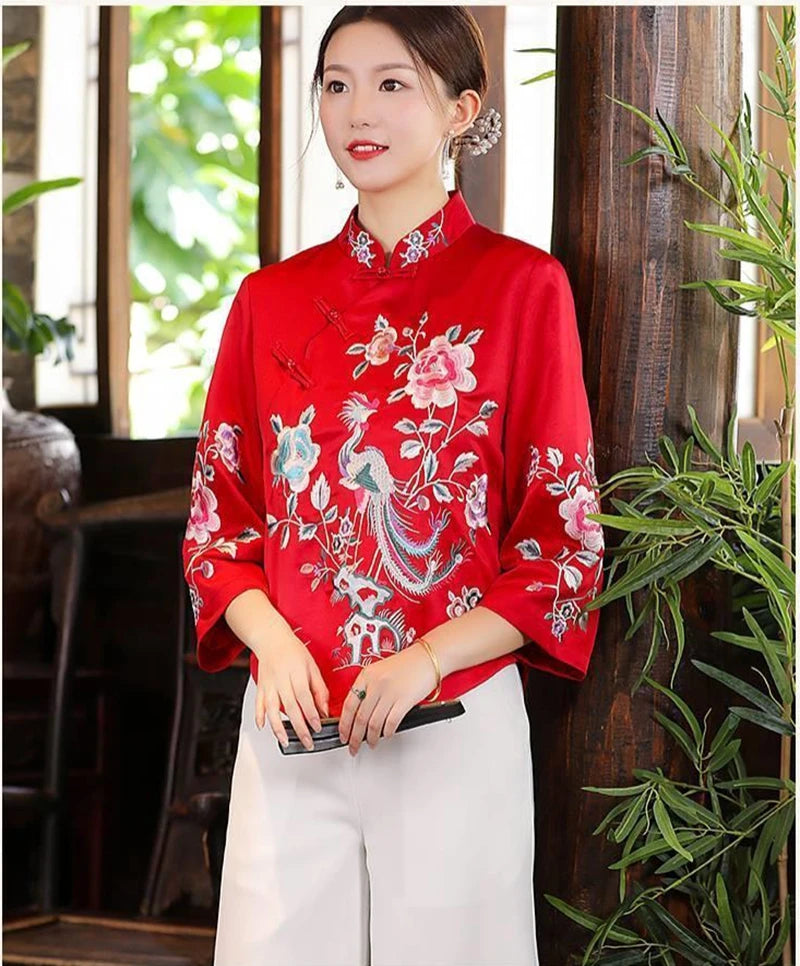 Retro Elegance Embroidered Cheongsam