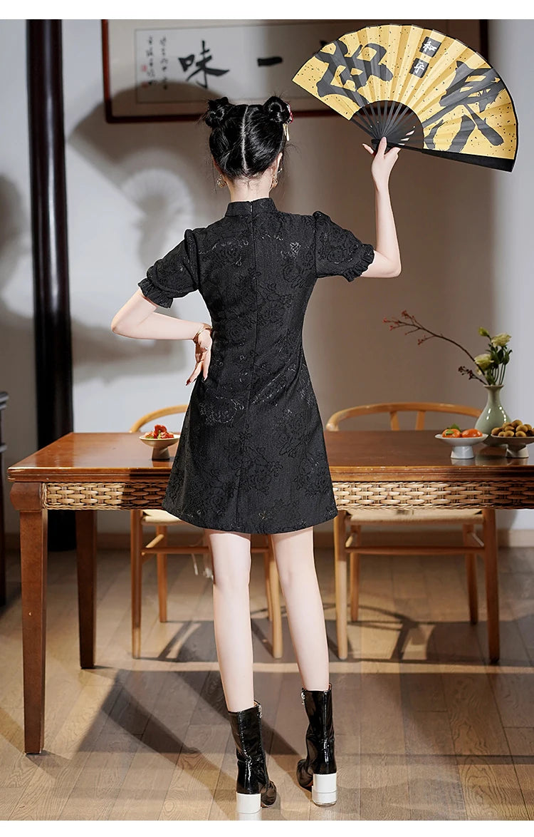 Hepburn Summer Lace Qipao