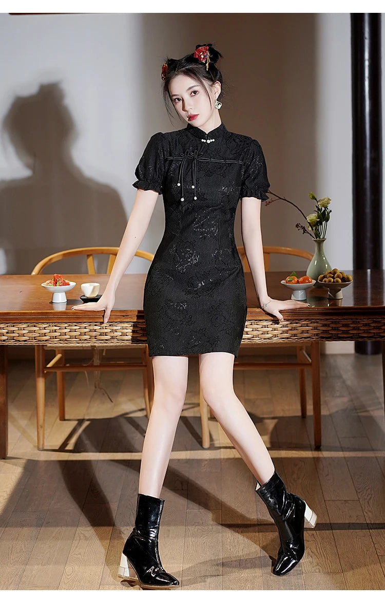 Hepburn Summer Lace Qipao