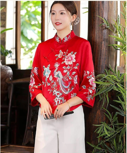 Retro Elegance Embroidered Cheongsam