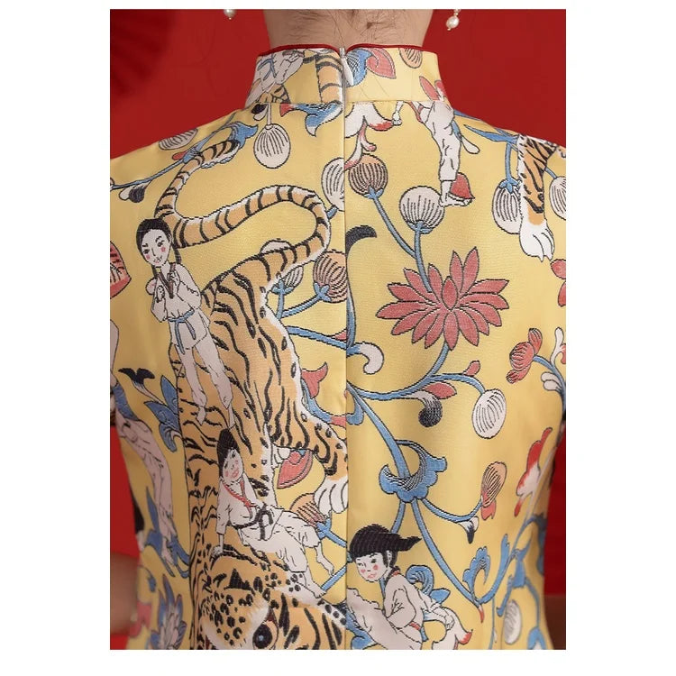 Summer Elegance XL Qipao Bliss